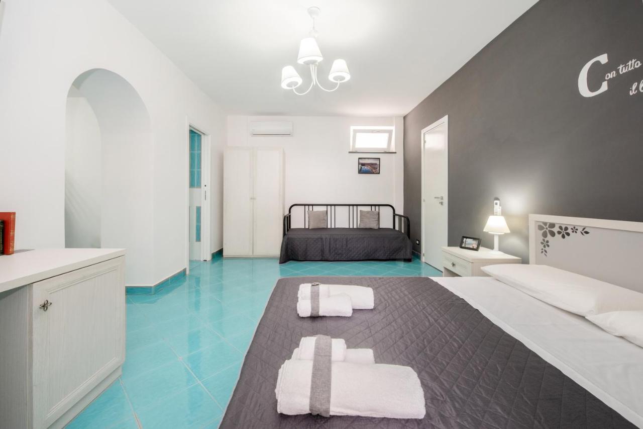 La Casa Del Pozzo Vecchio Bed and Breakfast Procida Eksteriør billede